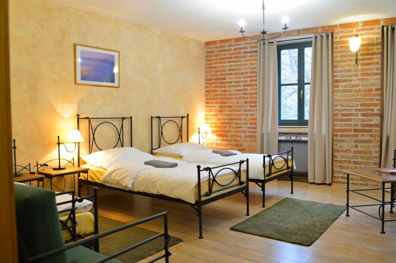 Hotel Via Ironia Vysoké Mýto Екстериор снимка