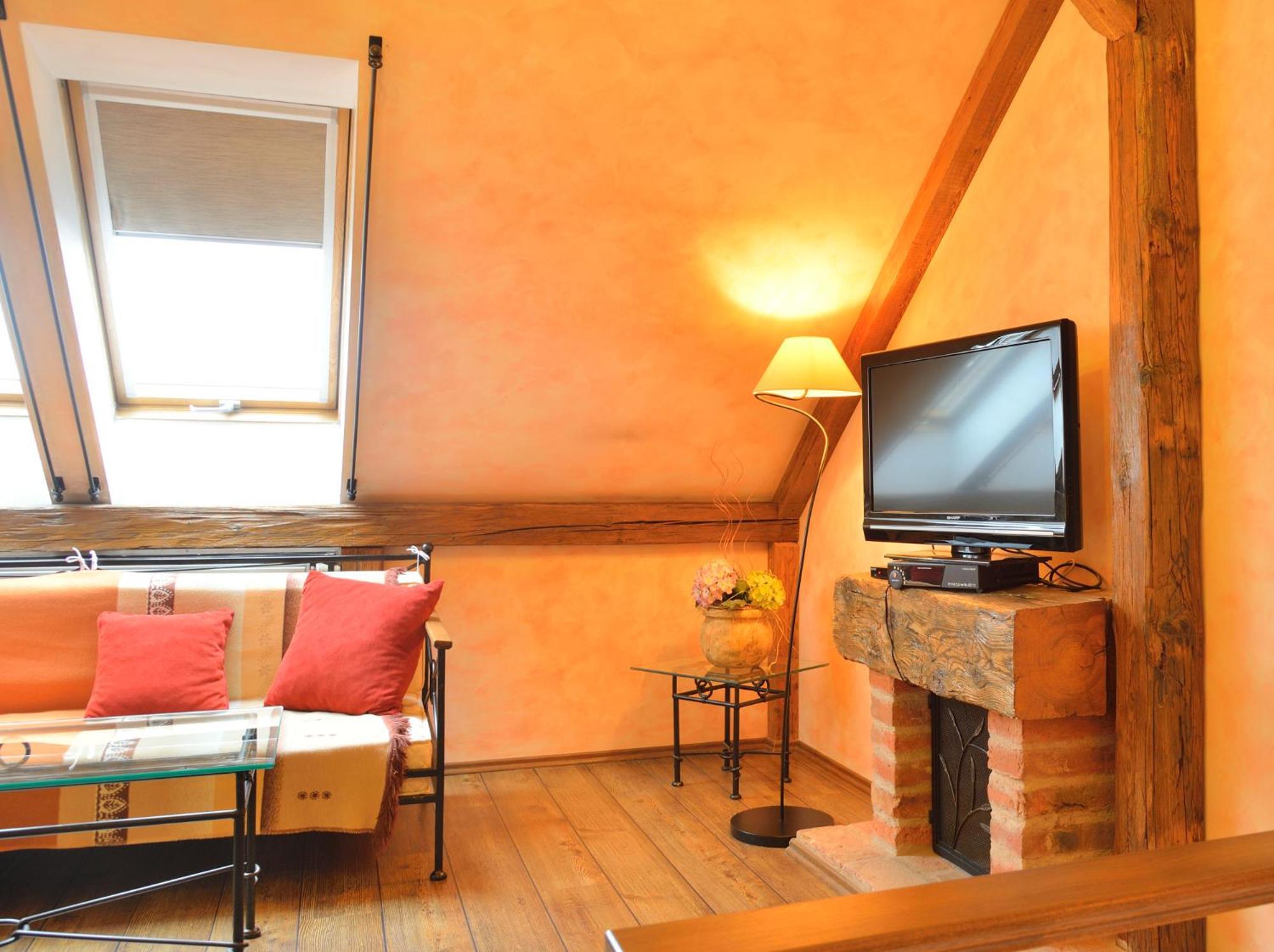 Hotel Via Ironia Vysoké Mýto Екстериор снимка
